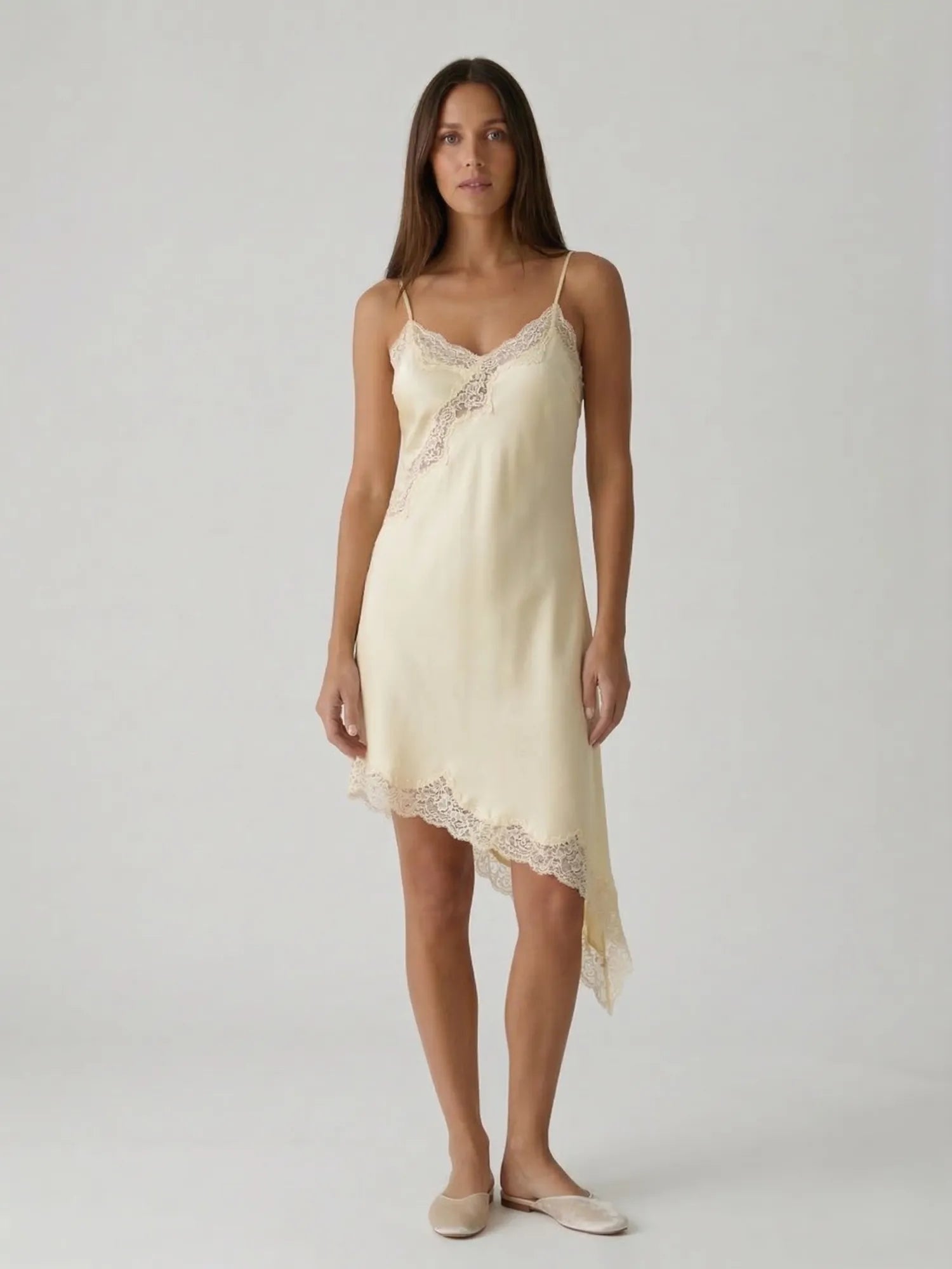 Robe Dentelle Élite N20